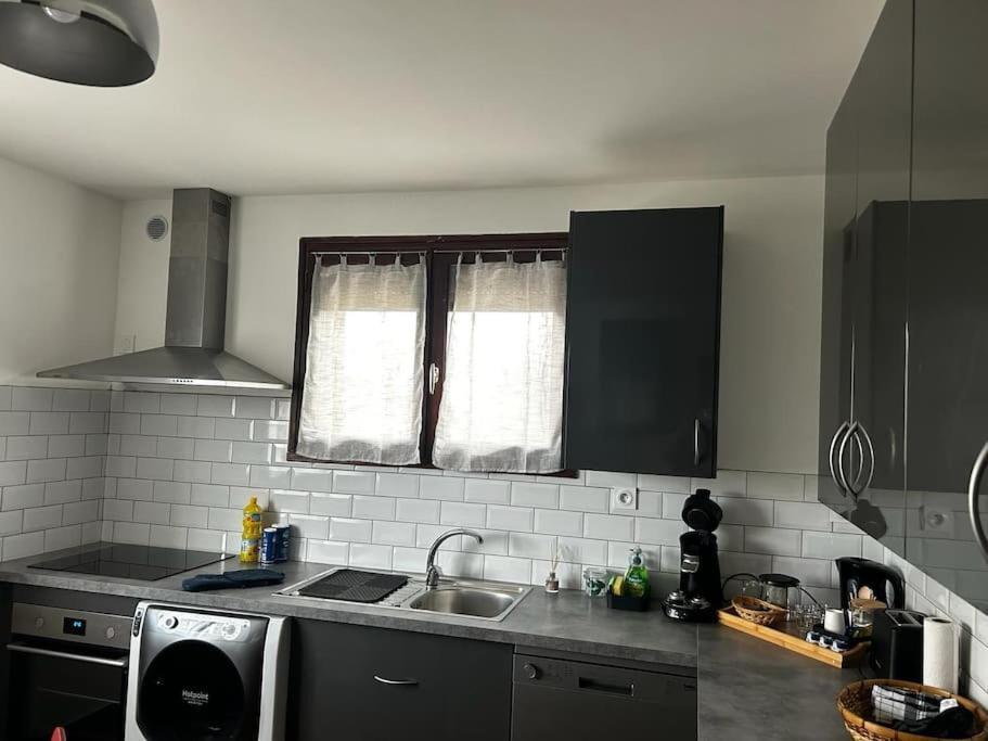 Villa Maison Confort Stationnement Privatif 6 Pers *