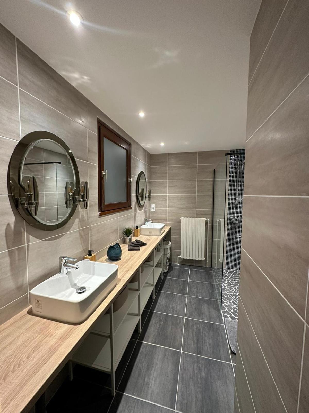 Villa Maison Confort Stationnement Privatif 6 Pers